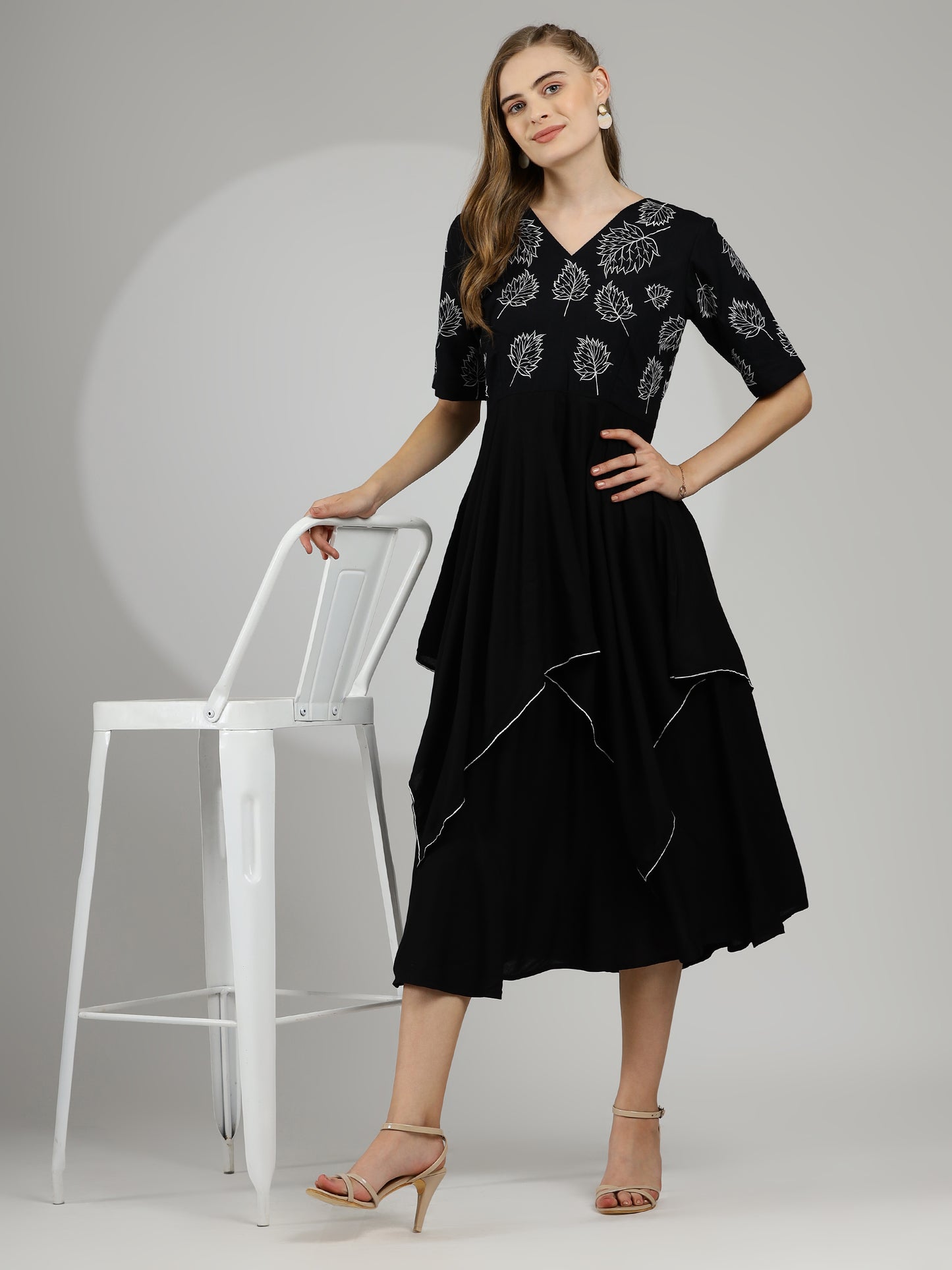 Chic Elegant Hand-Embroidered Rayon Cotton Dress in Black