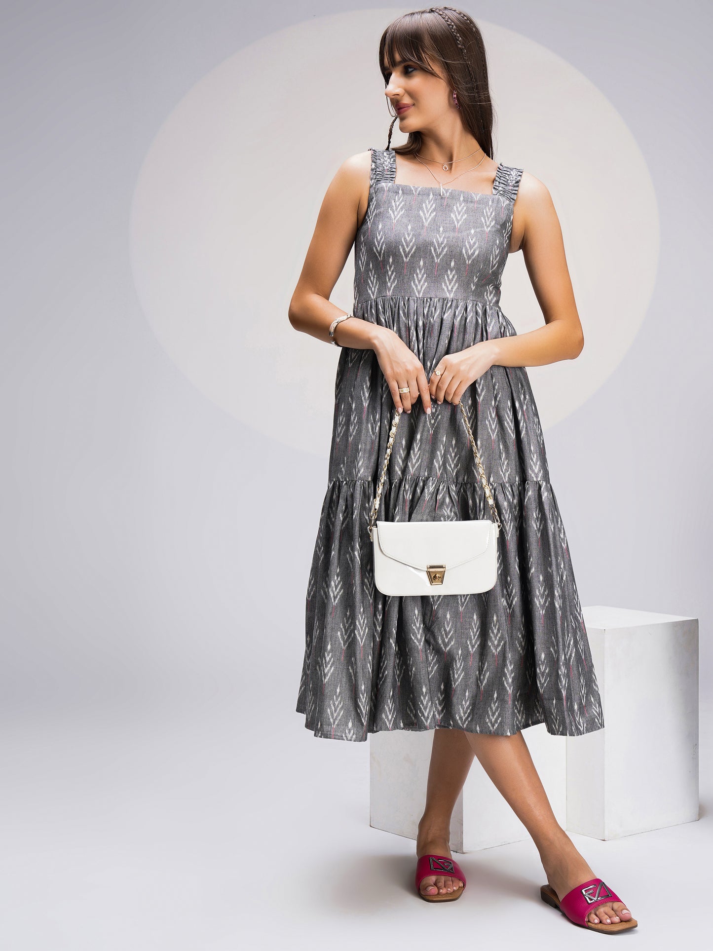 Chic Sleeveless Ikat Tiered Midi Dress in Cotton