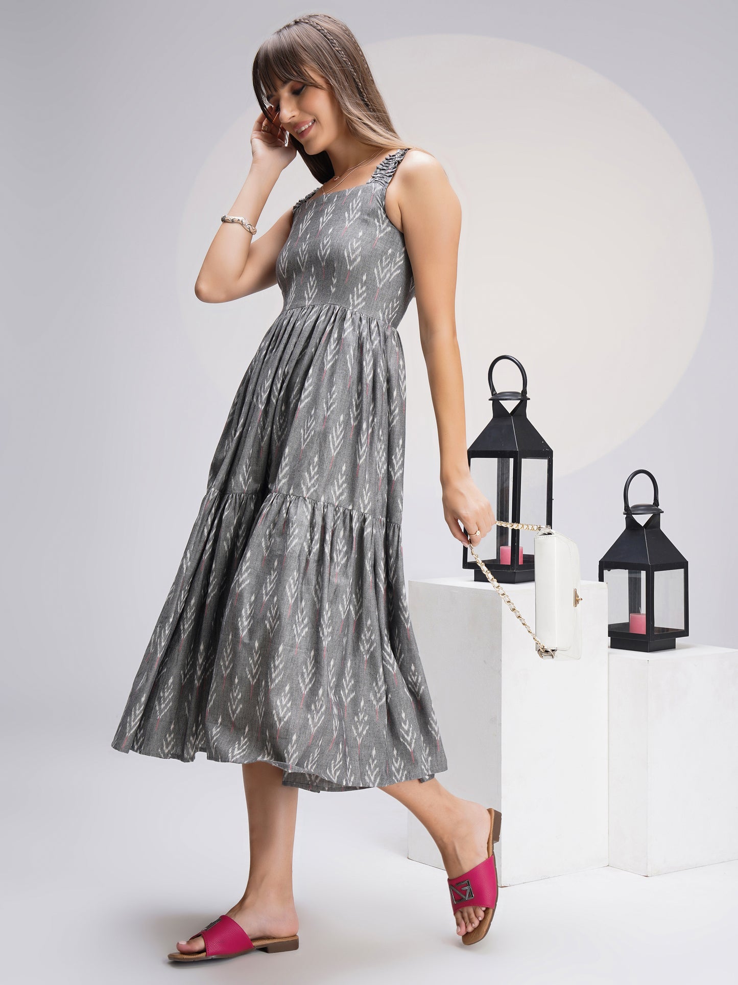 Chic Sleeveless Ikat Tiered Midi Dress in Cotton