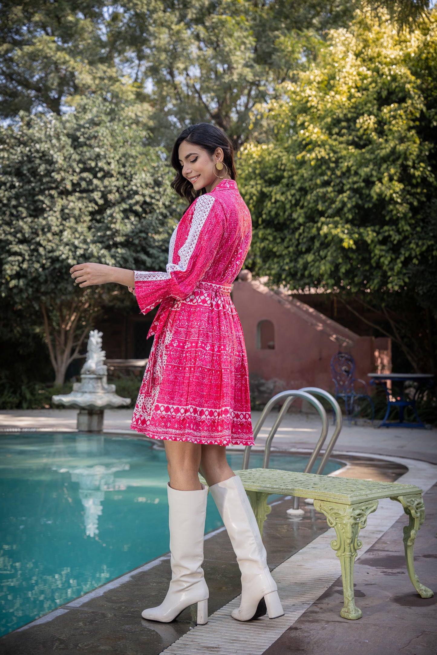 Pink Cotton Knee-Length Dress with Thread Embroidery